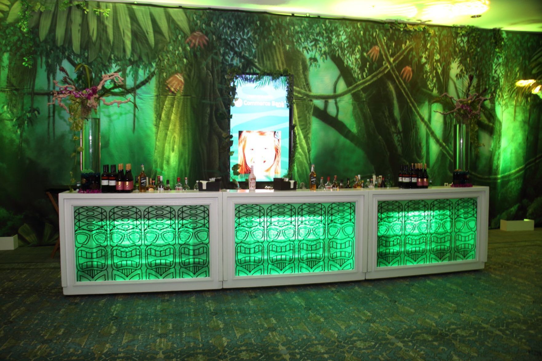 111718GlennonGlow_09.JPG